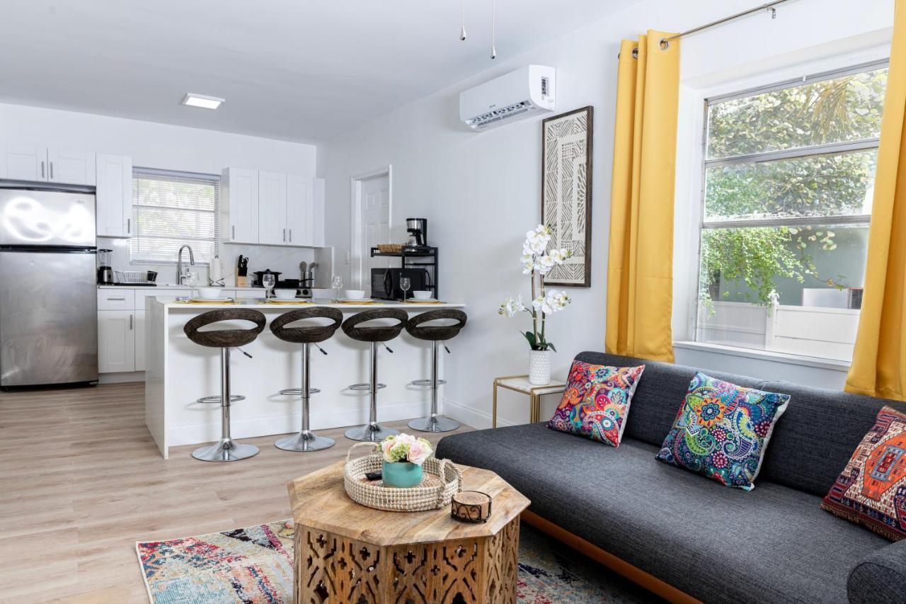 Beautiful Casita With King Bed And Private Patio Close To Calle 8, Mia Airport, Coral Gables ميامي المظهر الخارجي الصورة