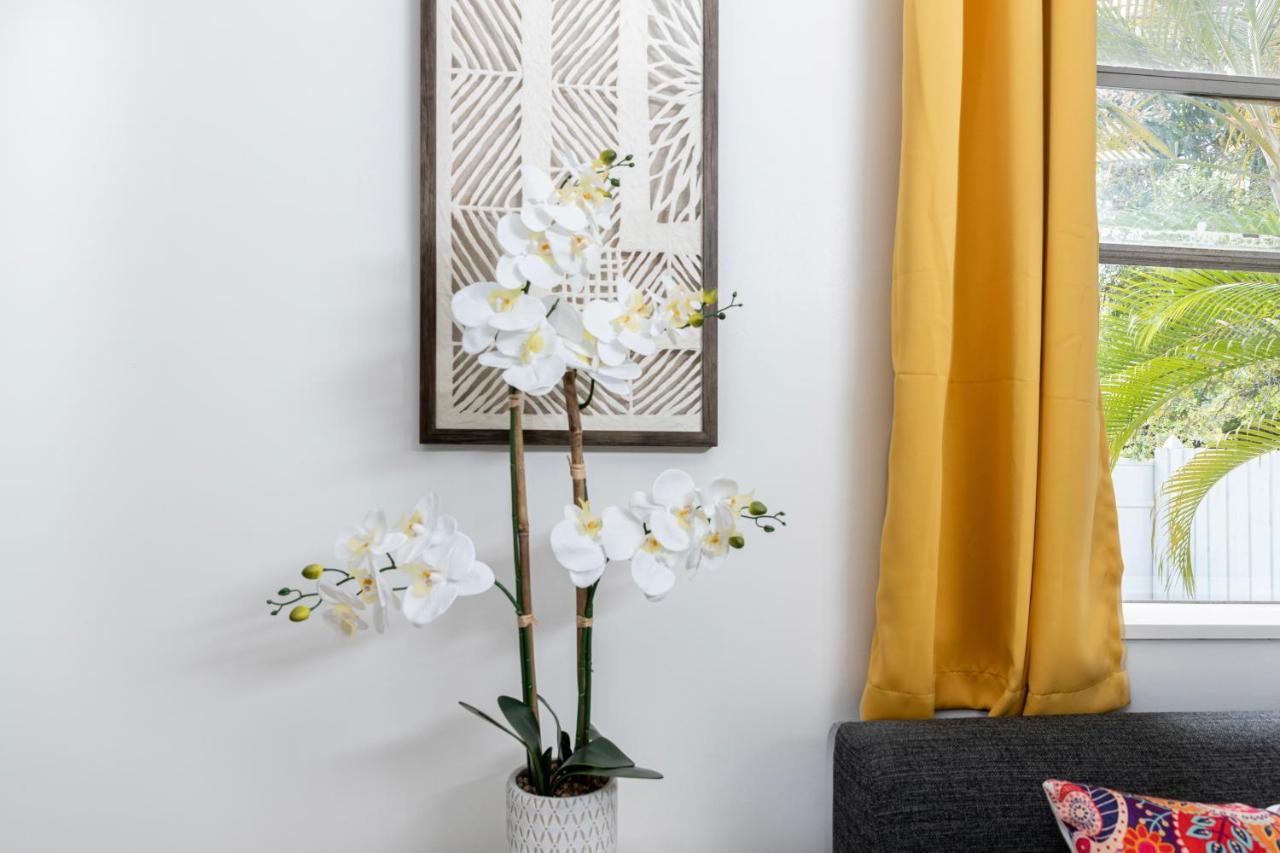 Beautiful Casita With King Bed And Private Patio Close To Calle 8, Mia Airport, Coral Gables ميامي المظهر الخارجي الصورة